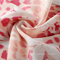 100% Polyester Elastic Printing Fabric Lining (with White Flowers)